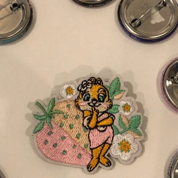 Disney Miscellaneous Pin Set of 10 - Picture 9 of 10